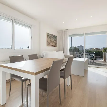 Palmeras 2 Planta 3 Apartment *